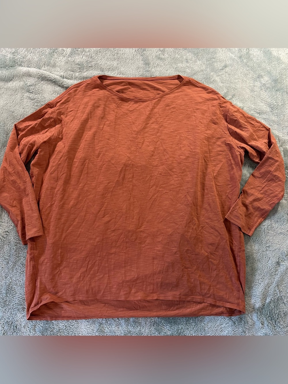 Woman’s Lululemon oversized top